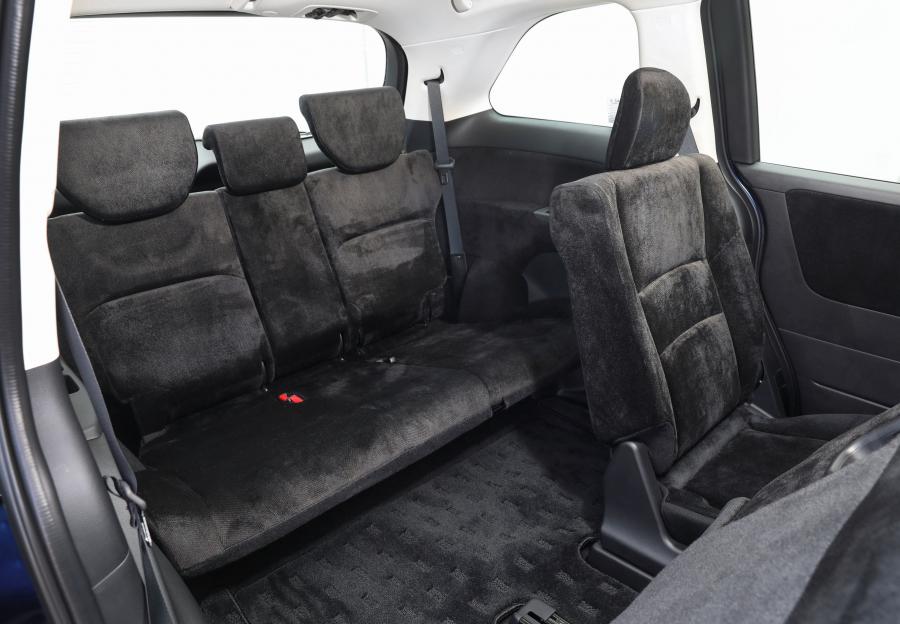 Интерьер Honda Odyssey VTi 2017 года  (AU) (фото 30 из 46)